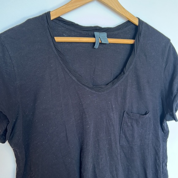 Left of Centre black t shirt from Anthropologie - Picture 3 of 6